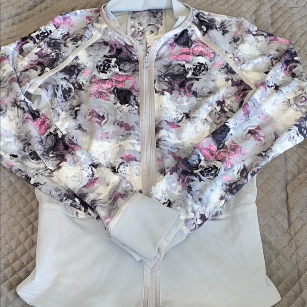 LULULEMON ACTIVE JACKET
